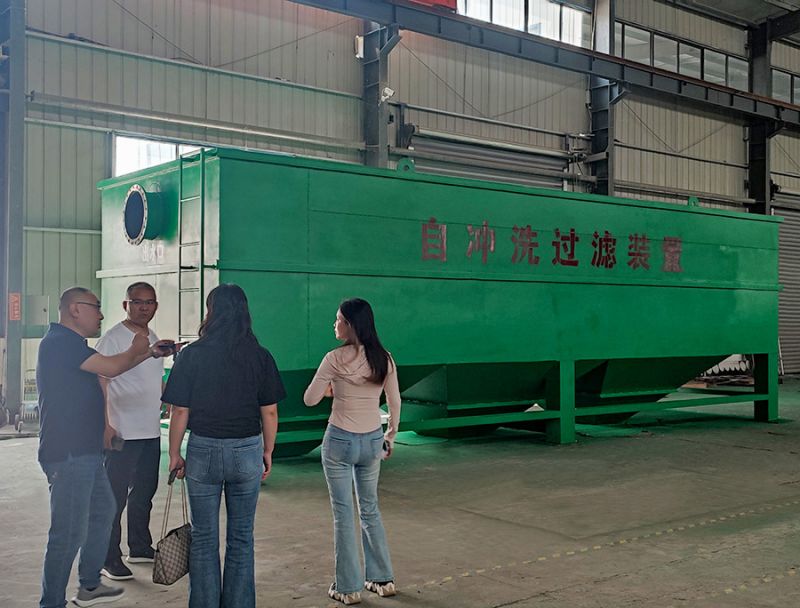 熱（rè）烈歡迎河南邁納淨化科技親臨我司工廠參觀（guān）